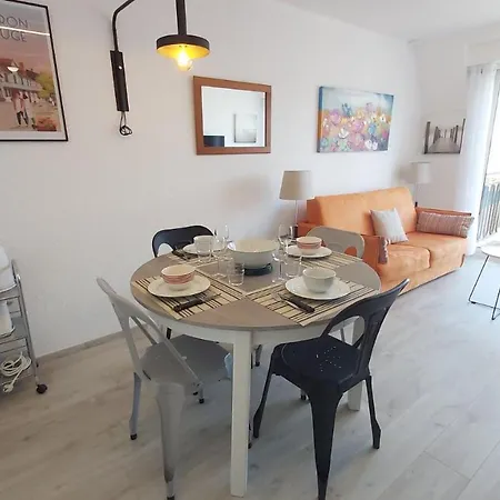 2 Pieces En Centre Ville - Cabourg Cabourg